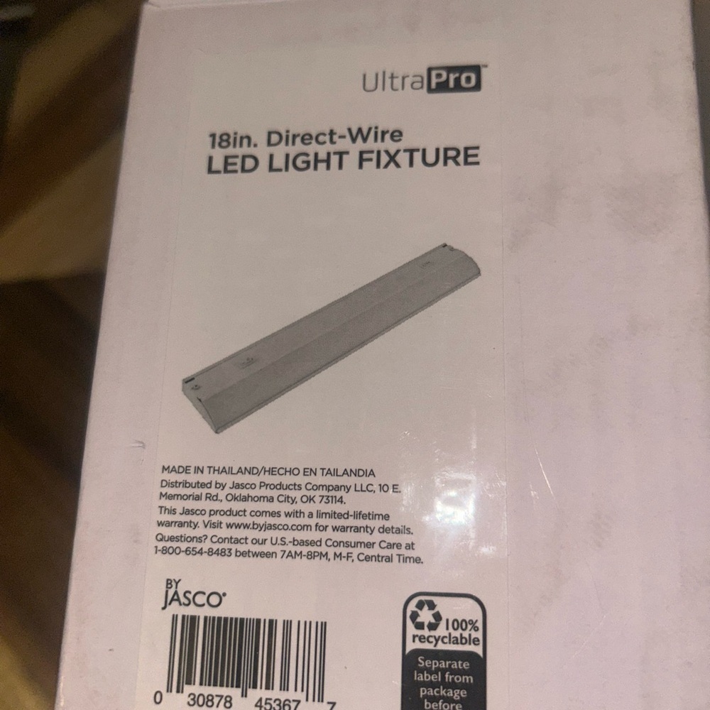 Jasco White LED Light Fixture 18 inch Direct Wire on/off switch - Picture 10 of 11